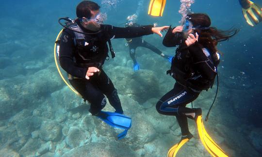 Excursão de mergulho e snorkeling em Taormina