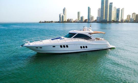 Alquiler del yate a motor Searay Sundancer de 62 pies en Cartagena de Indias, Bolívar