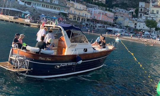 Cruzeiro em Capri na hora do pôr do sol com o Aprea mare 10 mt Motor Yacht!