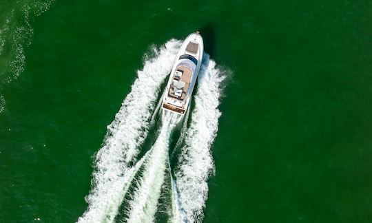 46ft Prestige Flybridge Luxury Yacht in Chicago