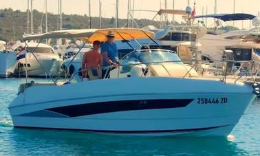 Barco Starfisher 790 SunDeck en alquiler en Zadar, Croacia