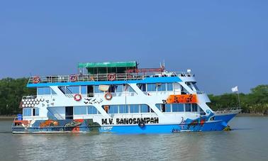 Excursion au MV Banoshampan Sundarban, 40 personnes avec climatisation de luxe