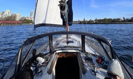 Impresionante velero Dufour 38 para alquilar. Aprende a navegar. Fuegos artificiales. Formación de equipos