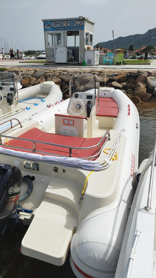 Ribmarine 645 Whit Bluetooth, eau douce et ombre