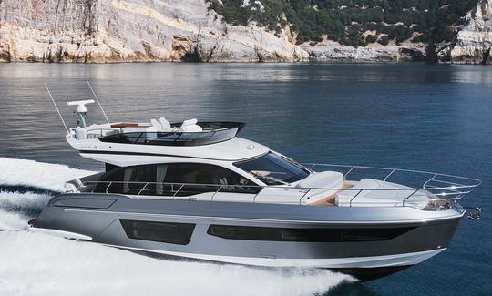 Iate a motor Sea Shell Azimut 53 para Alugar em Barcelona, Espanha