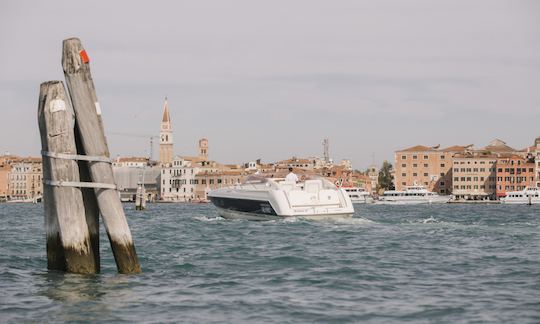 Luxury Cruise in Venice Lagoon