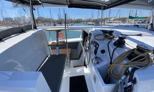 Catamarã Fontaine Pajot Isla 40 em Portimão/Aluguel em Portugal, Algarve