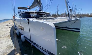 Catamarán Fontaine Pajot Isla 40 en Portimão/Alquiler en Portugal, Algarve