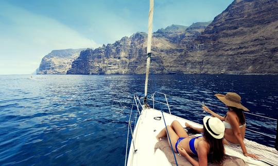 3h de viagem exclusiva de observação de baleias em veleiro Beneteau Cyclades em Tenerife