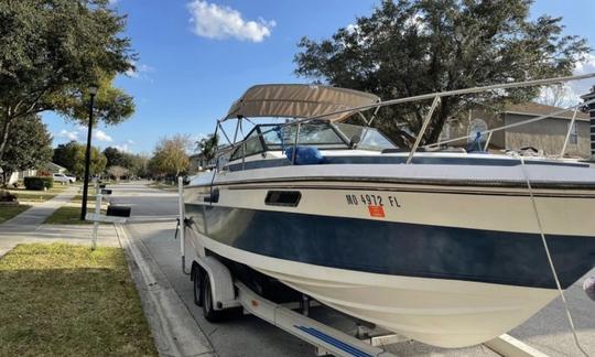 Aluguel de barcos Cuddy Cabin em Titusville, Flórida