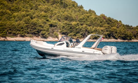 Capelli Tempest 1000 Open - 2x300 Yamaha for rent in Sukošan, we can deliver the vessel from Pag to Split