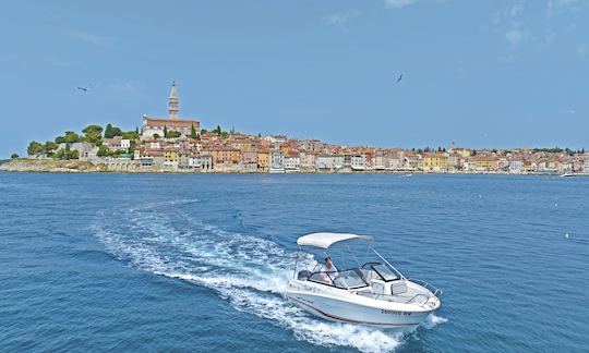 Jeanneau Cap Camarat 5.5 BR Bowrider Rental in Rovinj, Croatia