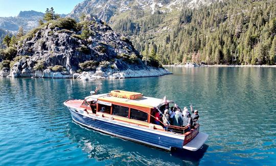 Aluguel de táxi aquático Chris Craft Venetian de 40 pés em South Lake Tahoe - até 20 convidados