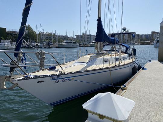 1980 Catalina 38ft Sparkman & Stephens Sailboat in Long Beach