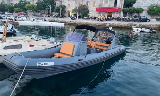 Aluguel de Brig Eagle 780 RIB em Sumartin, Condado de Split-Dalmácia