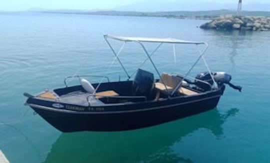 Alquile un barco MG Marine sin licencia en Kolymbari, región de Chania, Creta