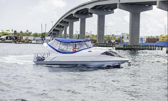 Embarcaciones semisumergibles con fondo de vidrio para alquilar en Paradise Island