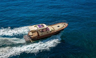 Bateau Fratelli Aprea 36 Tradition Gozzo à louer à Positano, Italie