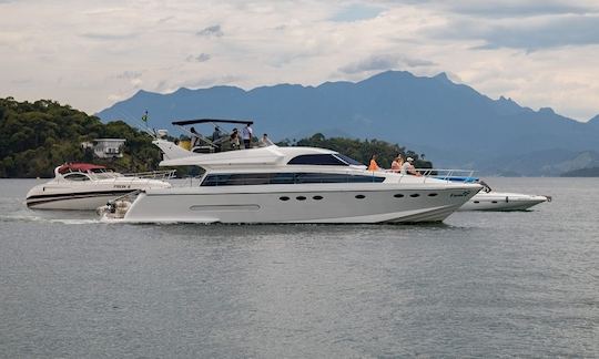 Alquiler de megayates Fenix Technema de 60 pies en Angra dos Reis, Río de Janeiro, Brasil