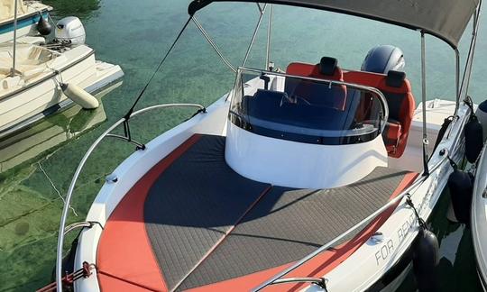 SOLARIUM OKIBOAT BARRACUDA 595 AVEC YAMAHA F150 ANNÉE 2023