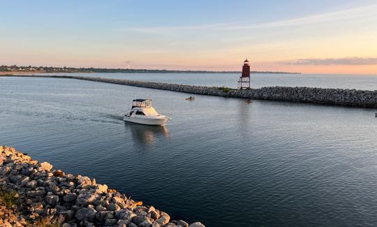 Chris Craft de 40 pies para pescar o navegar en el lago Michigan