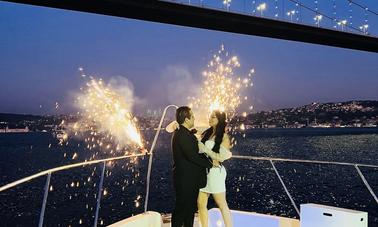 Amazing 63ft Yacht Tour for Special Event in İstanbul, İstanbul