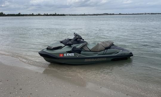 Louez ce Sea Doo GTX 300 à Port St. Lucie, en Floride