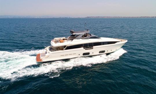 Luxury Deal! Ferretti 96 Ft Mega Yacht for Rent in Cartagena, Colombia