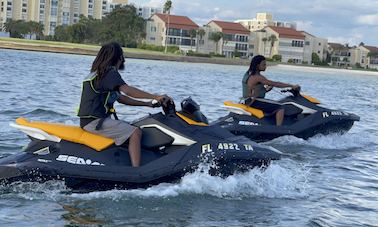 Nouveau jet ski SeaDoo 3up disponible à Tampa Bay/Saint-Pétersbourg (2 disponibles)