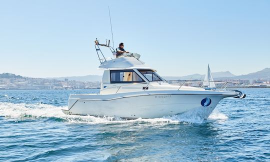 Rent the 29ft ''Txampa Hiru'' Rodman Boat in Vigo, Spain