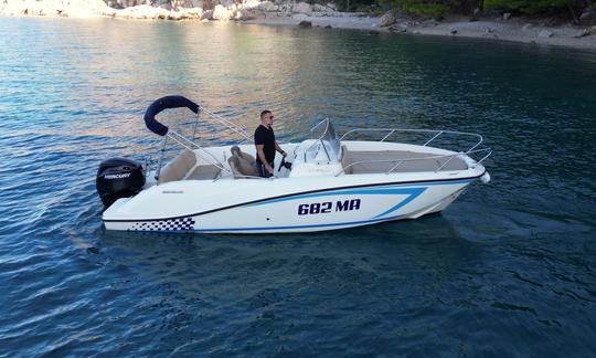 Terrasse Quicksilver Activ 675 à Makarska