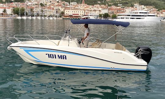 Quicksilver Activ 675 Open in Makarska