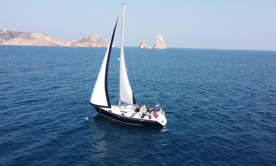 Iate à vela Jeanneau Sun Odyseey 42.2 em Cadaqués, Espanha