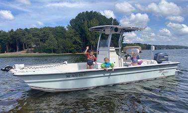 Guide de pêche et croisières sur le lac Badin, capitaine inclus