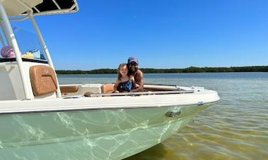 22' Bow Rider Center Console in St. Petersburg area