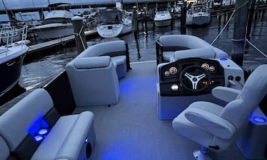 Bentley 220 Cruise Pontoon for rent in Edgewater