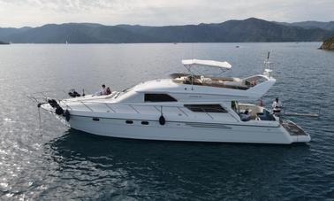 Yate a motor Maris 40 en Gocek