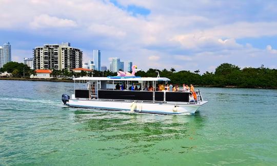  Best Party Venue on the Water in Downtown Miami, 45 ppl max, w/ DJ Bar