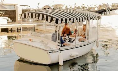 18 foot Duffy Boat Rental | Driver Included on all Charters | Up to 10 Guests