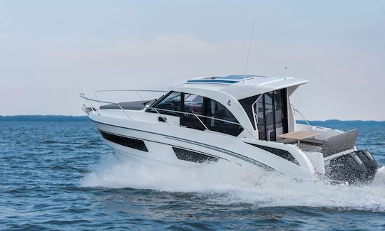 Motorboat rental in Split, Croatia - Beneteau Antares 9 OB (Arya)