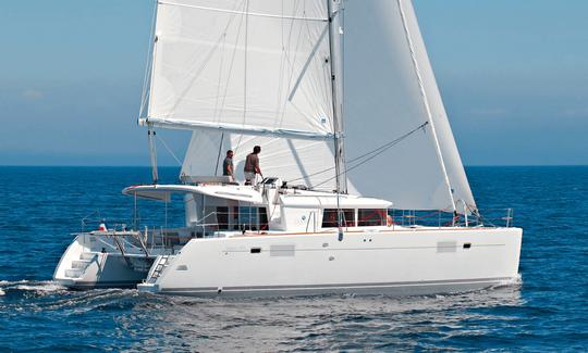 Luxury Lagoon 45FT 2019 in Puerto Vallarta (Includes food)