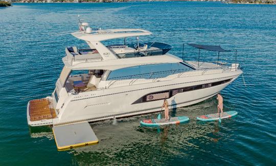 “Sun Space” Prestige Flybridge em Sarasota FL