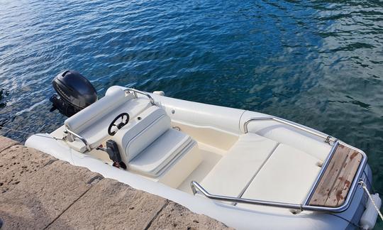 Scanner Cosmo 420 RIB A small boat with a lot of space…