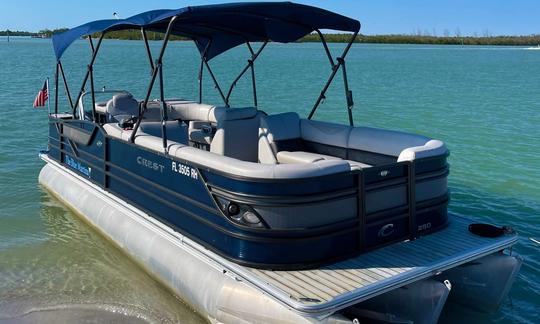 Crest 250 Tri Toon en alquiler en Venice, Florida