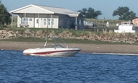 Lancha motora Bayliner 18' en Berthoud, Colorado