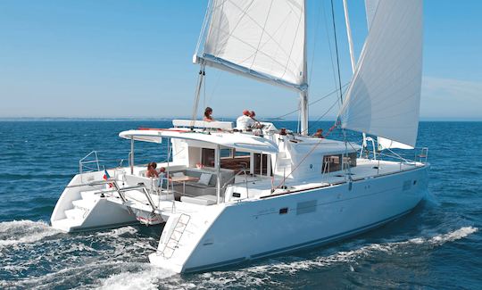 ⚓️ Luxury 45' Catamaran Charter 2019 in Puerto Vallarta