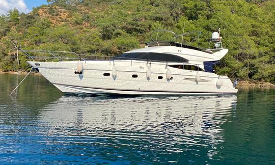 Charter the 68ft Queen Motoryat B72!