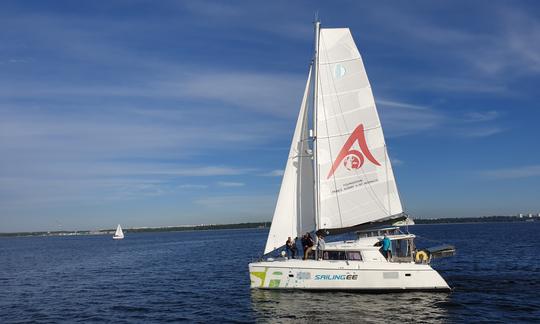 Profitez de l'Estonie avec ce catamaran de croisière Lagoon 421 pour 16 personnes