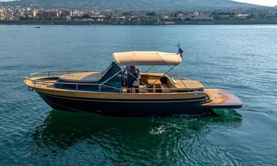 ESPOSITO 32 Motor Yacht for Cruise from Sorrento to Capri or Amalfi Coast