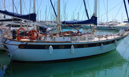 Classic Formosa 47 Sailing Ketch in Gandía